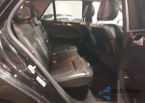 2013 Mercedes-Benz Ml 350 4Matic z USA, uszkodzony, nr VIN 4JGDA5HB7DA247612